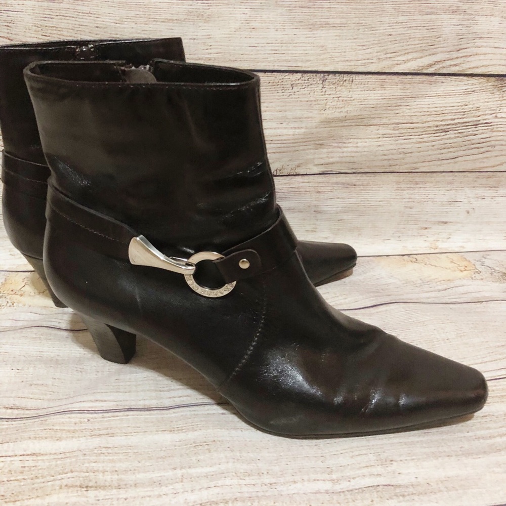 Anne Klein Black Leather Ankle Boots with Silver Accent